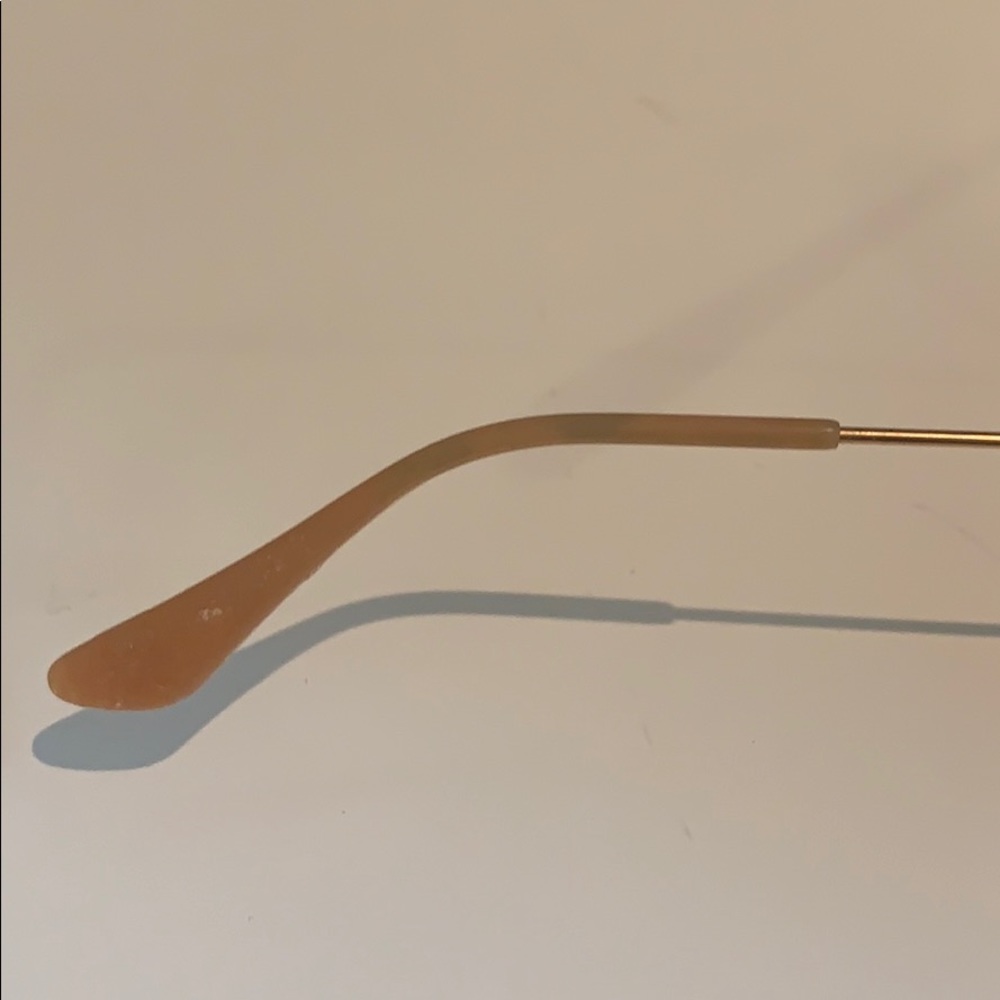 RayBan sunglasses. - Picture 6 of 7